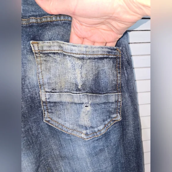 FWRD Denim Men's 32x32 Distressed Jeans - Picture 8 of 12